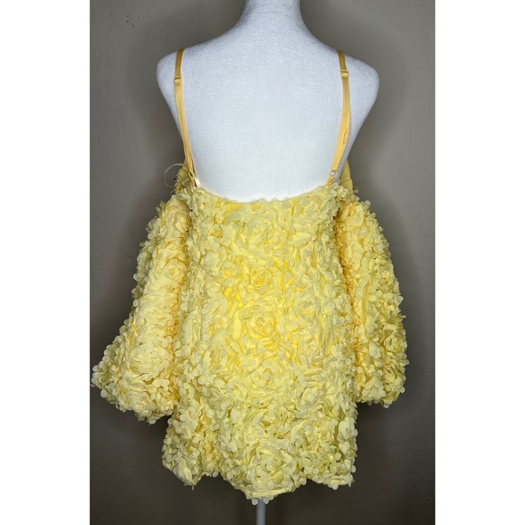 ASOS LUXE 3D flower mini dress with puff sleeves in pastel yellow Size 8 - Picture 8 of 8